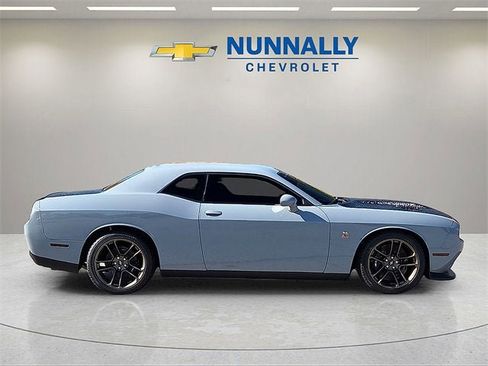 Used 2022 Dodge Challenger R/T Scat Pack w/ Dynamics Package image 6