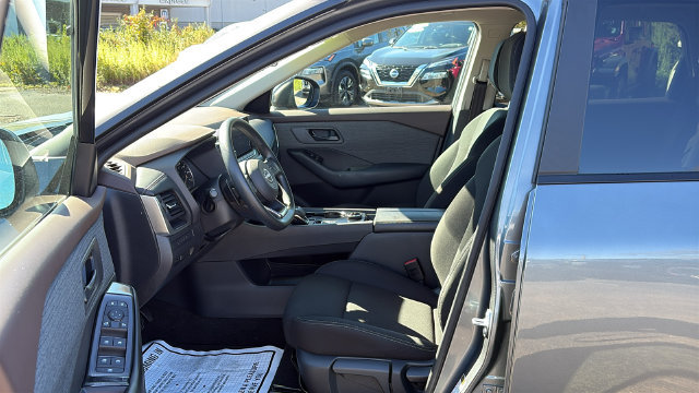 Certified 2023 Nissan Rogue S AWD/4WD image 10