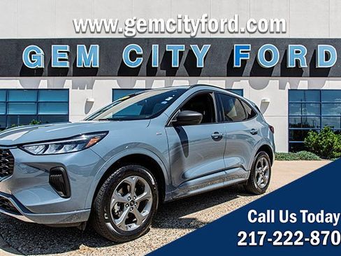 Used 2024 Ford Escape ST-Line w/ Tech Pack #1 AWD/4WD image 1