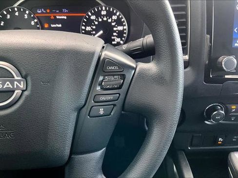 Certified 2022 Nissan Frontier SV w/ Technology Package image 23