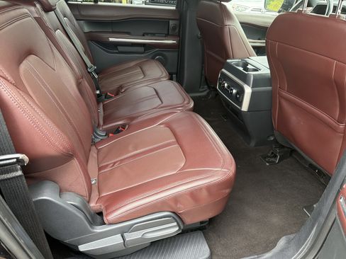 Used 2023 Ford Expedition Max Limited RWD image 25