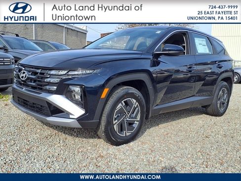 New 2026 Hyundai Tucson Blue SE image 1
