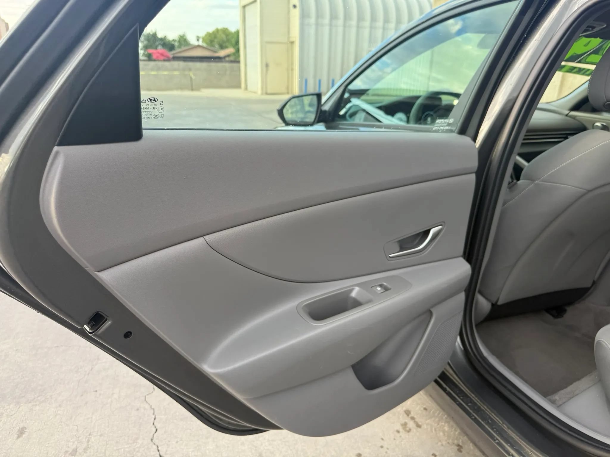 Used 2024 Hyundai Elantra SEL FWD image 14