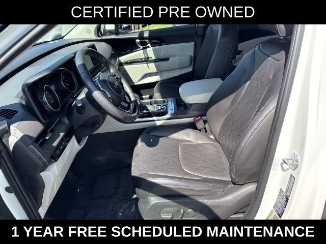 Used 2024 Kia Carnival EX FWD image 14
