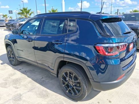 New 2026 Jeep Compass Latitude image 5