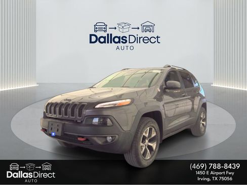 Used 2018 Jeep Cherokee Trailhawk w/ Quick Order Package 27L image 9