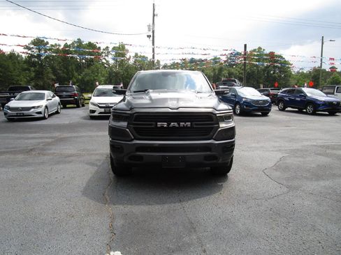 Used 2022 RAM 1500 Laramie w/ Sport Appearance Package AWD/4WD image 6