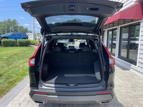 Used 2025 Honda CR-V Touring image 19