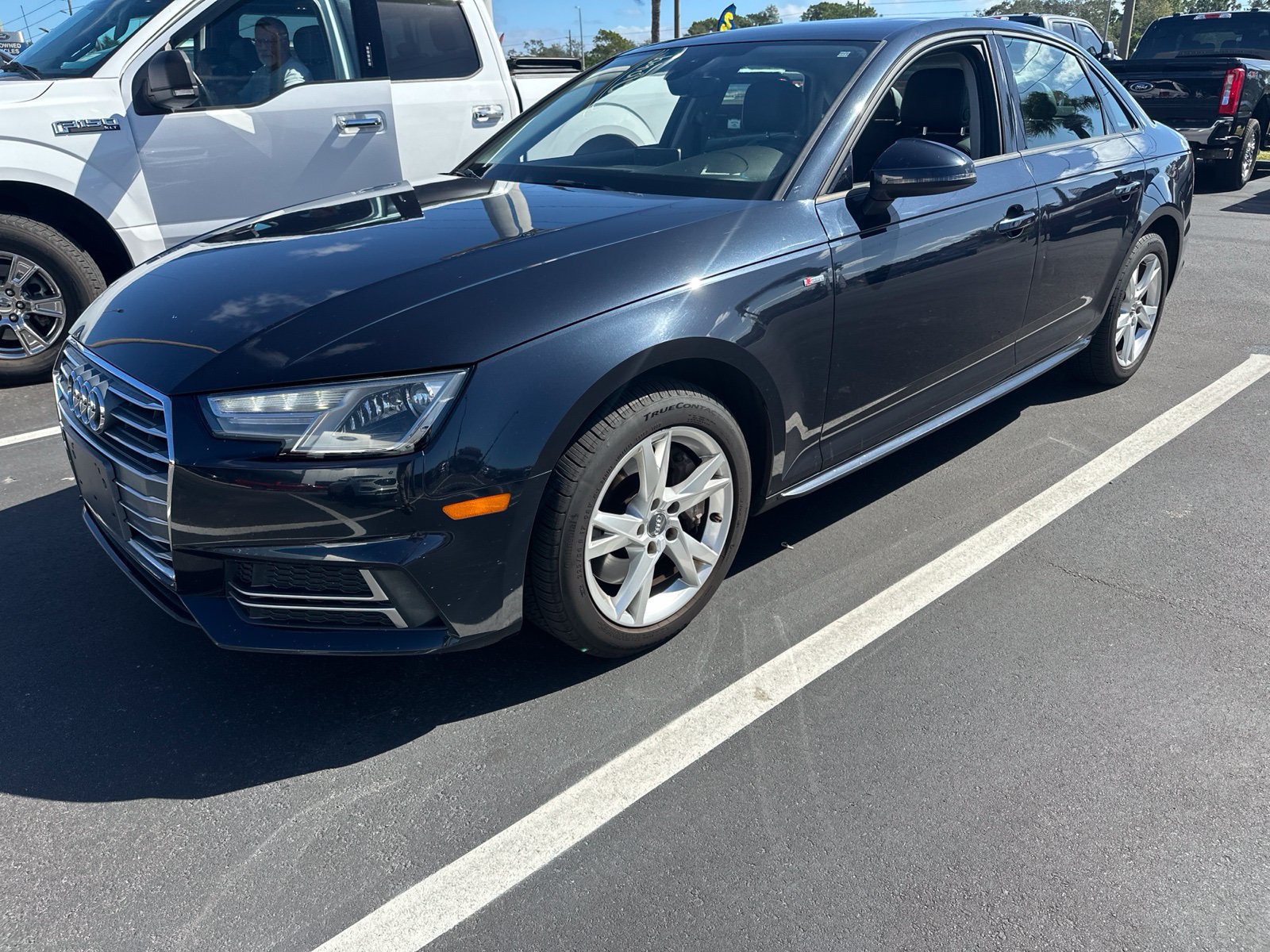 Used 2018 Audi A4 2.0T Premium AWD/4WD image 3
