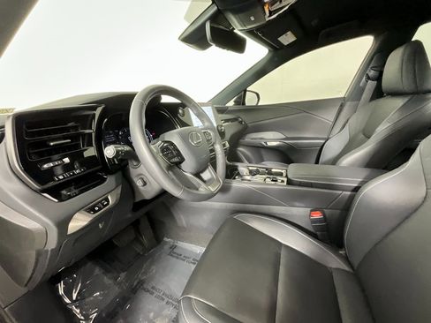 Used 2024 Lexus RX 350 FWD image 15