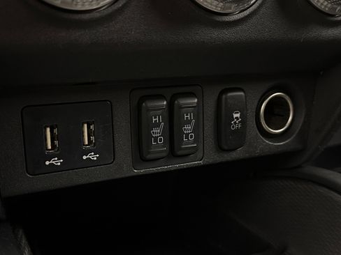 Used 2021 Mitsubishi Outlander Sport SE image 14