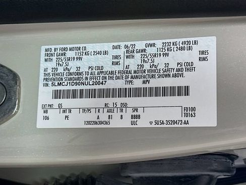 Certified 2022 Lincoln Corsair AWD w/ Premium Package image 36