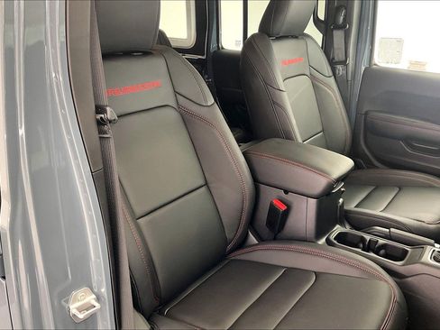 New 2026 Jeep Wrangler Unlimited Rubicon AWD/4WD image 9
