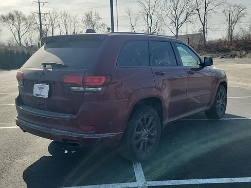 Used 2018 Jeep Grand Cherokee High Altitude image 4