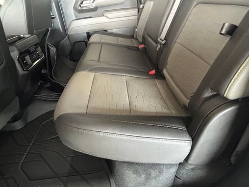 Used 2025 Chevrolet Silverado 1500 ZR2 w/ Technology Package AWD/4WD image 57