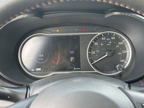 New 2025 Nissan Versa SR image 21