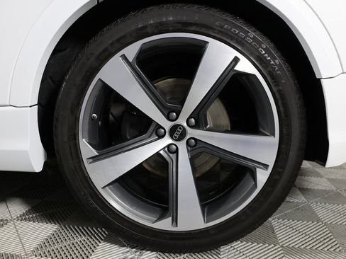 Used 2024 Audi SQ8 Prestige image 44