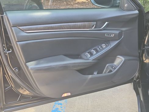 Used 2019 Honda Accord EX-L image 13