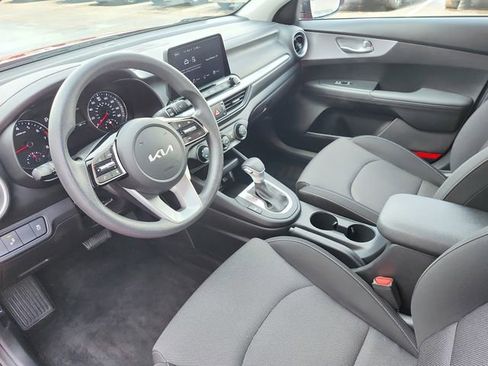 Certified 2023 Kia Forte LXS w/ LXS Technology Package image 9