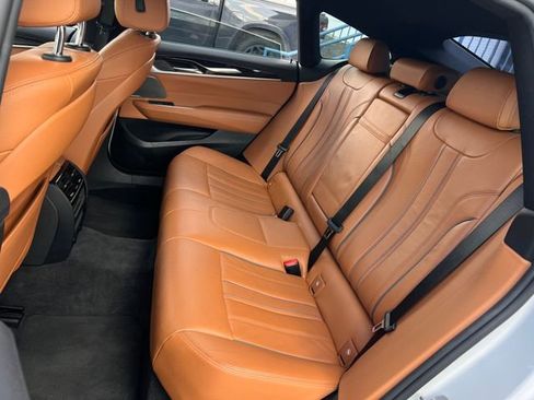 Used 2018 BMW 640i Gran Turismo xDrive w/ M Sport Package image 17