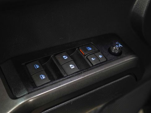 Used 2022 Toyota Tacoma TRD Sport AWD/4WD image 20