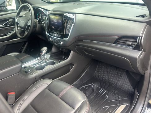 Used 2023 Chevrolet Traverse RS w/ LPO, Floor Liner Package AWD/4WD image 11