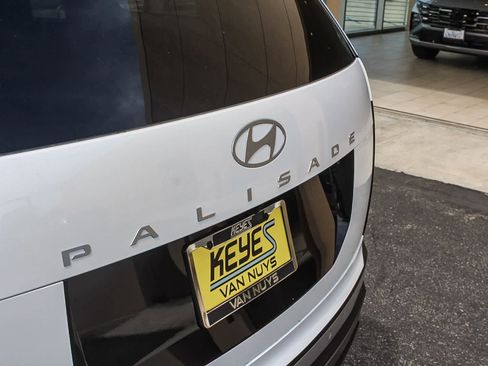 New 2026 Hyundai Palisade SEL Premium FWD image 14