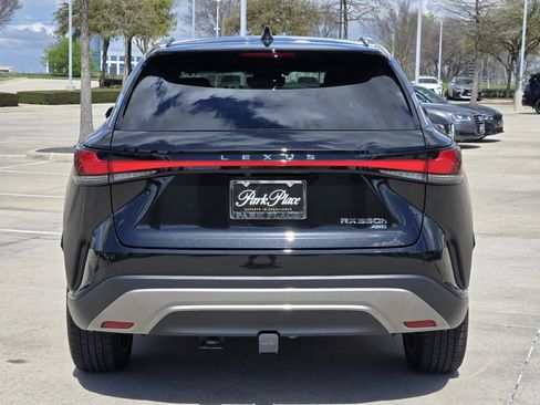 Used 2024 Lexus RX 350 w/ Kick Sensor & Tow Package image 18