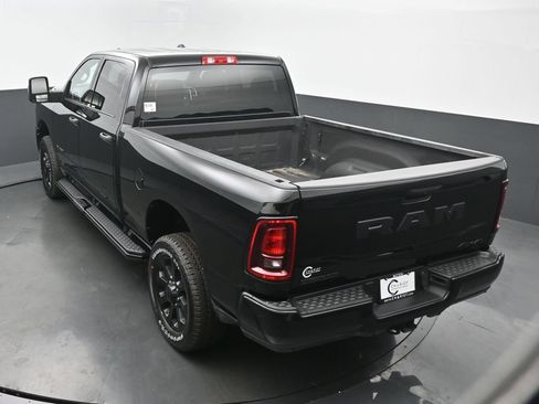 Used 2025 RAM 2500 Big Horn AWD/4WD image 43