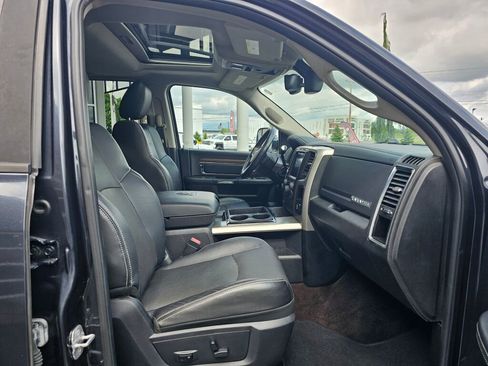 Used 2014 RAM 2500 Laramie w/ Convenience Group AWD/4WD image 11