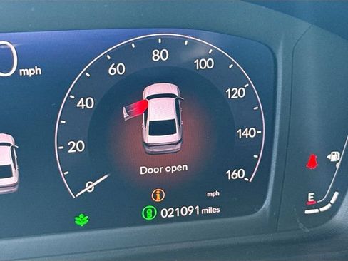 Certified 2023 Honda Accord EX image 14