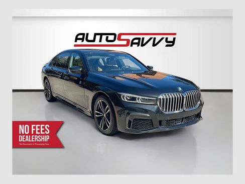 Used 2022 BMW 750i xDrive w/ Executive Package AWD/4WD image 1