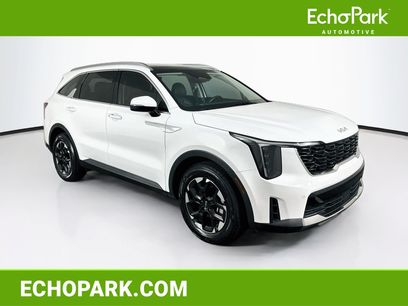 Used 2025 Kia Sorento S w/ Panoramic Sunroof Package