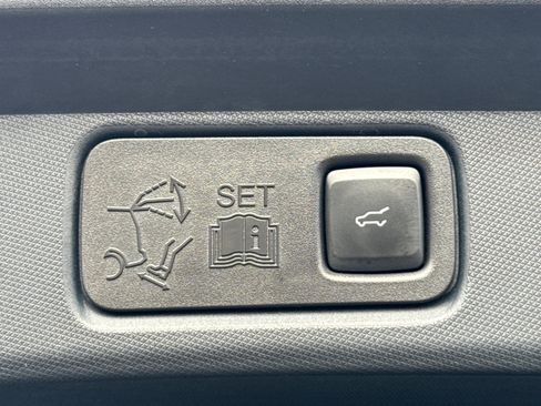 Used 2023 Ford Mustang Mach-E Premium RWD image 11