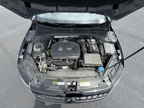 Used 2024 Volkswagen Jetta GLI 40th Anniversary Edition FWD image 21
