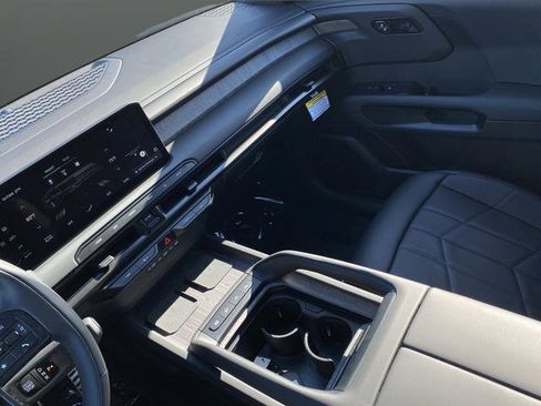 New 2027 Kia Telluride SX Prestige X-Line image 25