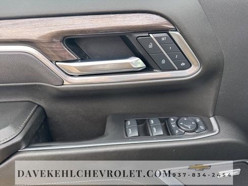 Used 2025 Chevrolet Silverado 2500 LTZ w/ LTZ Plus Package image 11