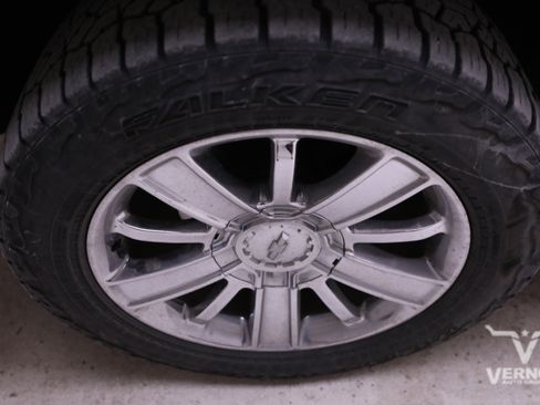 Used 2018 Chevrolet Silverado 1500 High Country image 10