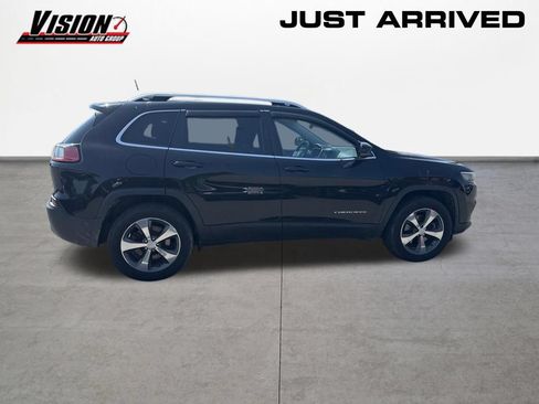 Used 2019 Jeep Cherokee Limited AWD/4WD image 6