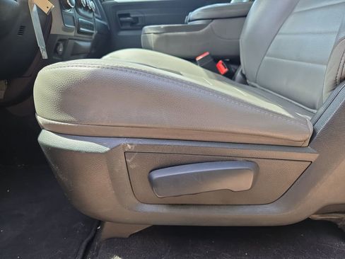 Used 2019 RAM 1500 Express RWD image 14