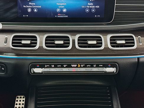 Used 2022 Mercedes-Benz GLS 450 4MATIC w/ AMG Line Exterior image 13