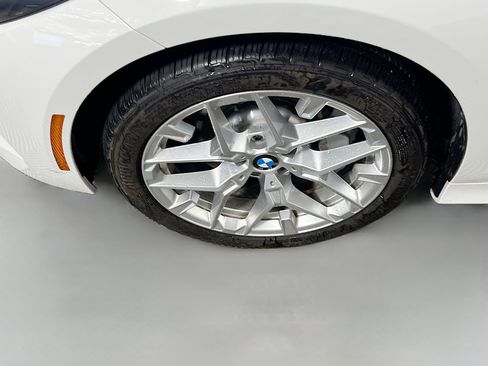 Used 2025 BMW 330i xDrive Sedan AWD/4WD image 14