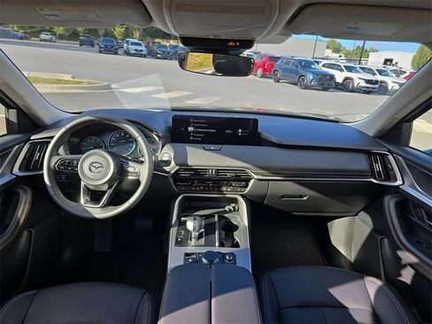 New 2025 MAZDA CX-90 3.3 Turbo w/ Preferred Package image 9