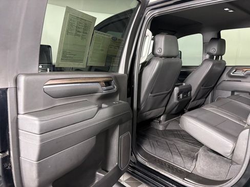 Used 2024 Chevrolet Silverado 2500 LT w/ Midnight Edition AWD/4WD image 28