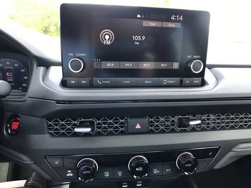 Certified 2024 Honda Accord EX image 9