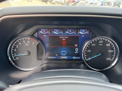 Used 2022 Ford F150 XLT w/ Equipment Group 302A High AWD/4WD image 16