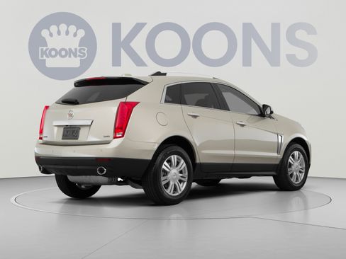 Used 2016 Cadillac SRX Luxury w/ Driver Awareness Package AWD/4WD image 4