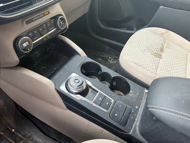 Used 2021 Ford Escape SE w/ Convenience Package FWD image 30