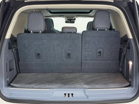 Used 2018 Lincoln Navigator Black Label w/ Cargo Package AWD/4WD image 48