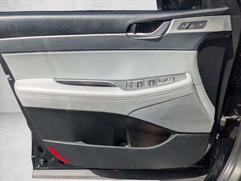 Used 2020 Hyundai Palisade SEL w/ Premium Package FWD image 13